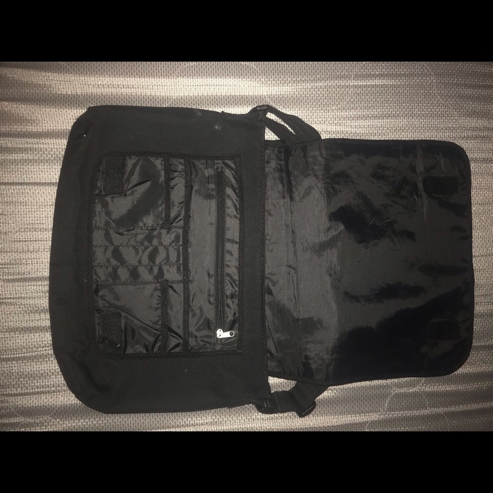 Backpack - Picture 2 of 5